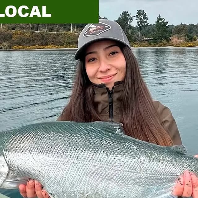 Aumento de truchas arcoíris en el Lago Llanquihue durante la temporada de pesca